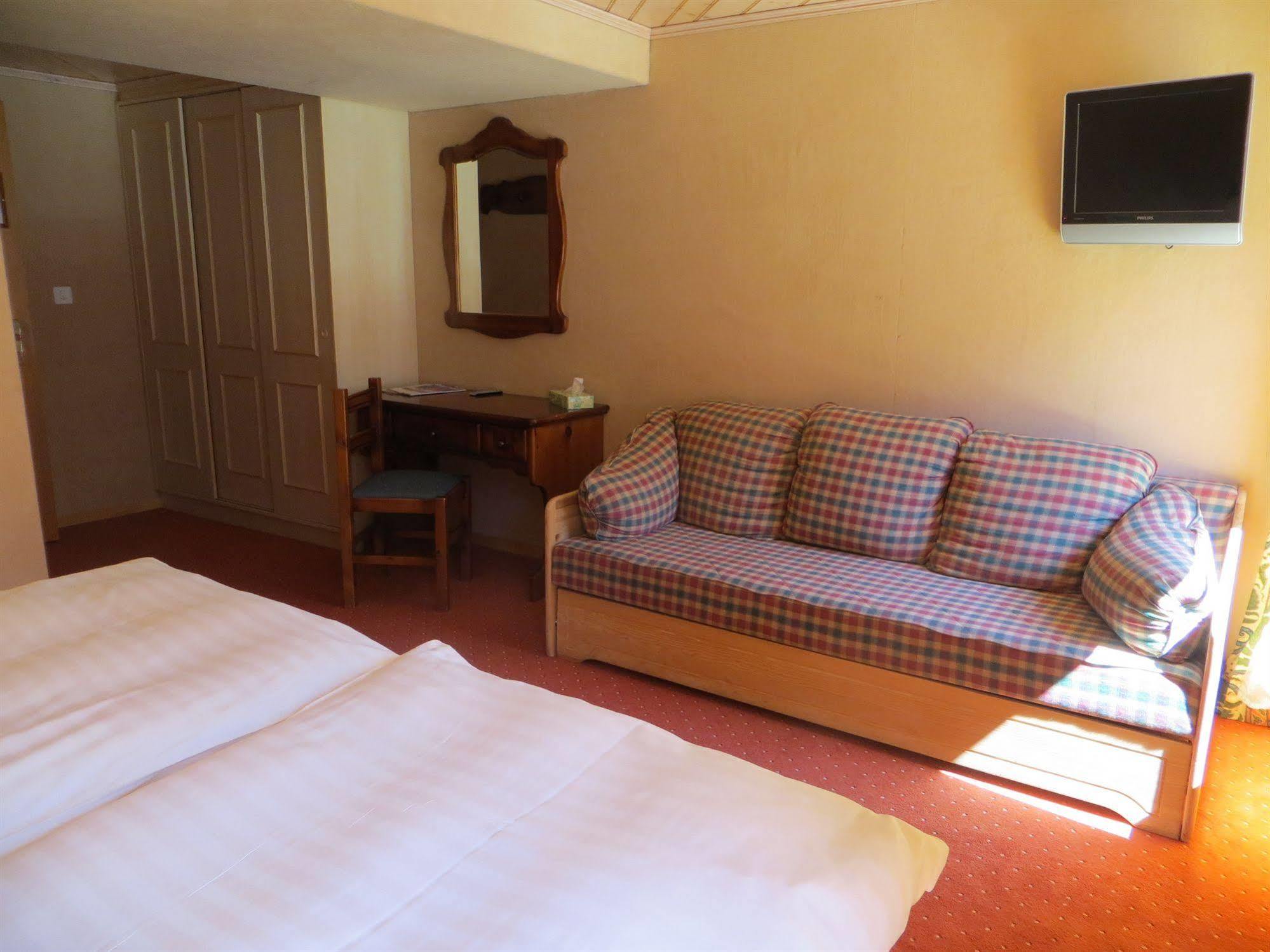 Hotel Suisse Champéry Εξωτερικό φωτογραφία